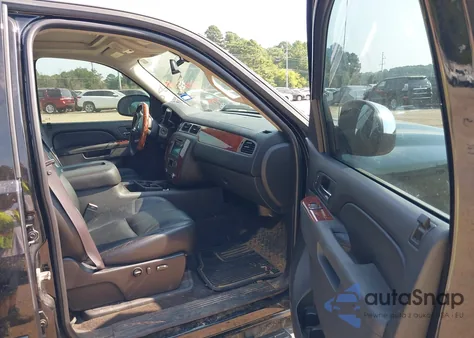 2011 Chevrolet Silverado 1500 Ltz из США, поврежденный, VIN 3GCPKTE32BG348412